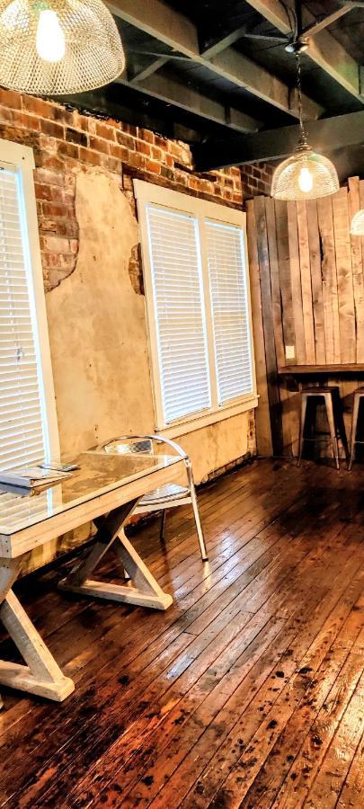 Hocking Hills Rusty Lofts Apartment Лоуган Екстериор снимка