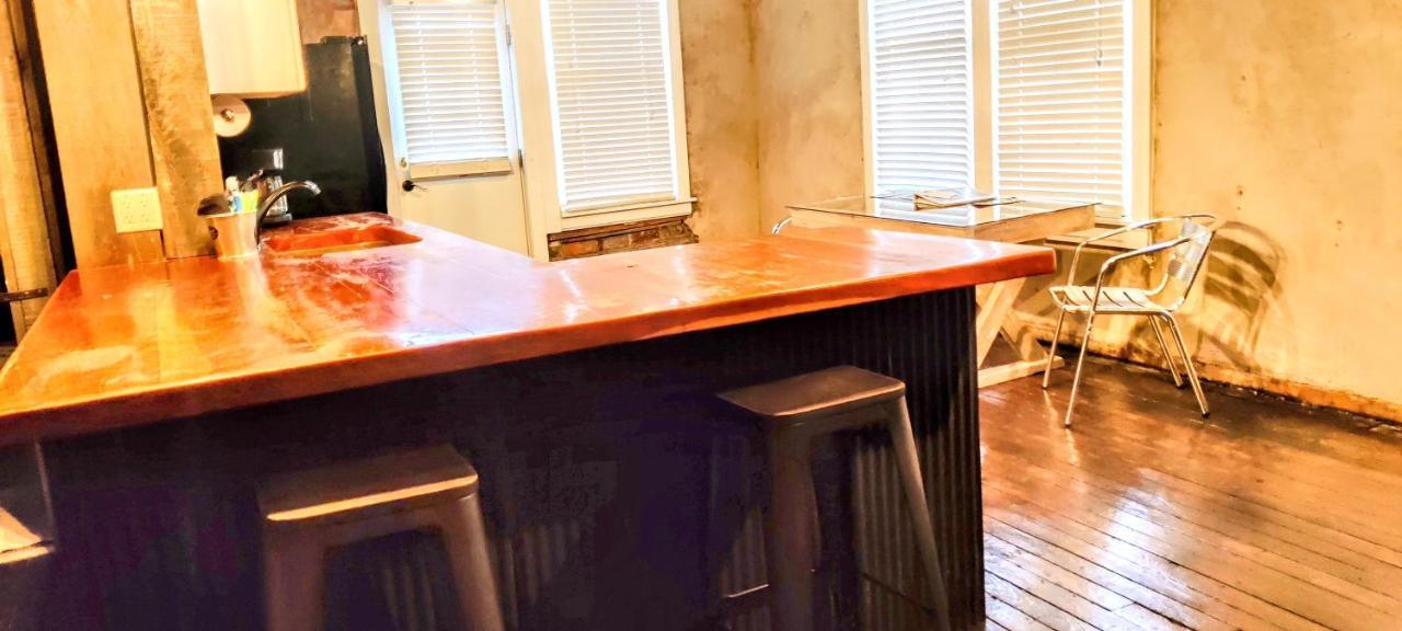 Hocking Hills Rusty Lofts Apartment Лоуган Екстериор снимка